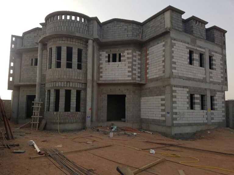كم تكلفة بناء عمارة في الرياض